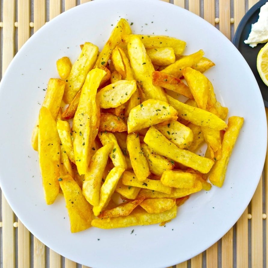 Fried potatoes (French fries)